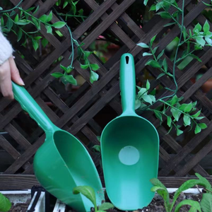 Pala de Jardín Multifuncional de Plástico, Cucharas para Tierra, Pala Práctica para Tierra, Compost, Plantación, Replantación y Excavación - Product Image 1