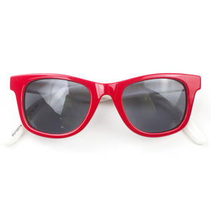 Gafas de Sol de grafiti <span class=keywords><strong>junior</strong></span> de alta calidad, gafas deportivas de piloto con logotipo personalizado para niños, colores de montura Azul Rojo arcoíris para niños - Product Image 5