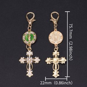 Porte-clés Croix Crucifix en Métal Doré avec Strass et Cristaux, Pendentif Religieux Jésus Catholique Scintillant - Product Image 6
