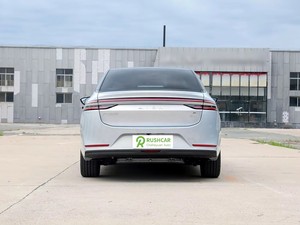 Nuovo Veicolo Elettrico Geely <span class=keywords><strong>Han</strong></span> Ang <span class=keywords><strong>S</strong></span> Plus 70 Edition 53,2 kWh a Lunga Autonomia, Modello 2025, in Vendita - Product Image 3