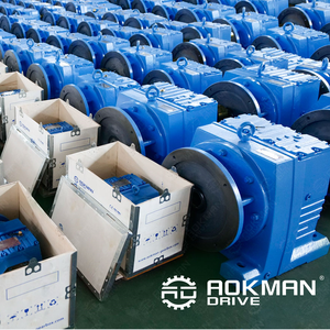 Motor de engranaje helicoidal serie R, caja de cambios helicoidal en línea, reductor de velocidad del Motor de CA - Product Image 3