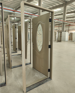 Puertas de Entrada de Fibra de Vidrio Precolgadas y Acabadas con Vidrio Ovalado de Latón, Estilo Guerra y Paz - Product Image 4