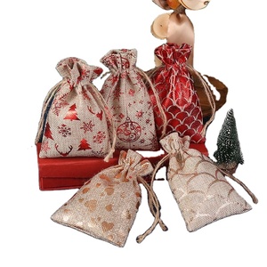 Grand sac en toile de jute de Noël avec estampage à chaud, nouveau sac d'emballage à cordon, sac cadeau de Noël pour bonbons, en stock - Product Image 1