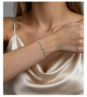 MOYU Bijoux personnalisables OEM ODM Style minimaliste Bracelet en argent sterling 925 fin avec opale pour femmes