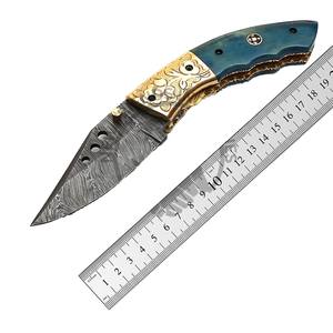 Cuchillo Plegable de Caza de Acero Damasco Inoxidable de la Mejor Calidad, Regalo de Lujo, Cuchillo de Bolsillo Táctico Portátil de Madera Coleccionable - Product Image 1