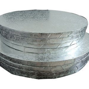 Assiette en papier métallisé gaufré ronde, jetable, qualité alimentaire, motif or massif, usage commercial - Product Image 3