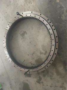 ตลับลูกปืนหมุนวงแหวนหมุน14577176หมายเลขชิ้นส่วนรถขุด EC160B EC180B /c/d - Product Image 2