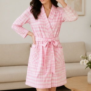 <span class=keywords><strong>Bata</strong></span> de <span class=keywords><strong>mujer</strong></span> de talla única rosa pastel con estampado de guinga, 100% algodón, camisón suave y transpirable de manga larga para <span class=keywords><strong>mujer</strong></span> - Product Image 4