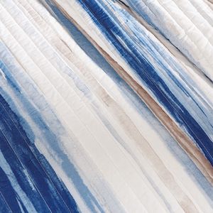 DB Printed Quilt Set with Throw <b>Pillows</b> <b>Blue</b> King/Cal King Size 3-Piece Bedding Set for Home Wedding Hotel Use Polyester Filling - Product Image 2