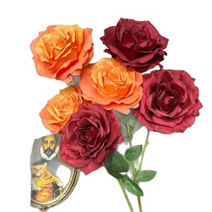 Rosas Artificiales de Seda de 3 Cabezas, Decoración de Alta Gama para Bodas, Hogar, Fotografía al Aire Libre - Product Image 5