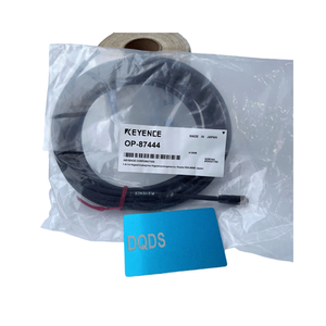 Cable de Alimentación KEYENCE OP-87444 de 5m, 4 Pines, M8, 100% Nuevo, para Paneles de Control Industrial, con un Año de Garantía - Product Image 4