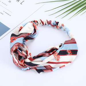 Panno elastico solido poliestere testa avvolge fascia in tessuto raso donne lavorate a maglia ragazze trucco fasce per capelli <span class=keywords><strong>turbante</strong></span> con nodo attorcigliato - Product Image 4
