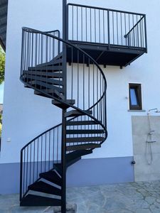 <span class=keywords><strong>Escalier</strong></span> en colimaçon compact, gain de place, <span class=keywords><strong>escalier</strong></span> à virages fluides pour appartement en mezzanine, extérieur - Product Image 1