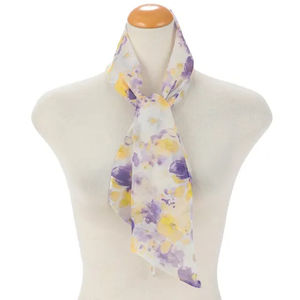 Écharpe à fleurs imprimées tendance, châle en coton et lin, foulard carré en soie, écharpe adaptée au printemps et à l'automne pour femmes - Product Image 2