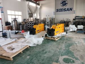 SOOSAN Disjoncteur hydraulique SB121 Box Silence Type Rock domolition Jack Hammer avec ciseaux et tuyaux pour pelle de 28 à 35 tonnes - Product Image 5