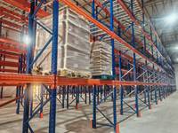 Étagère à palettes robuste avec plancher en grillage métallique, rayonnage sélectif réglable pour entrepôt logistique