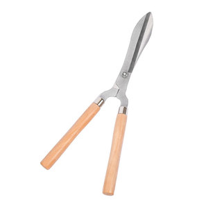 Hiroki Oka Hedge <b>Shears</b> 58Cm Stainless Steel Blade Thickened Wooden Handle Manual Garden Trim <b>Tool</b> - Product Image 4