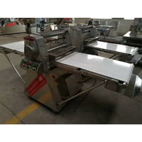 Machine à pâte feuilletée industrielle pour feuilles de pain, feuilles de pâte à feuilleté et rouleaux de printemps