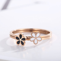 Vente en Gros Fleur 2 en 1 Bague Double en Or Rose 18K Bague Femme Couple Bijoux en Acier Inoxydable