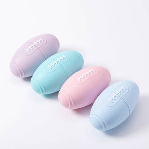 Vente chaude 13cm Rugby Forme Pet Food Distribution Jouet Slow Food Ball Animaux Fun Chew Toy avec Fuite de Nourriture - Product Image 4