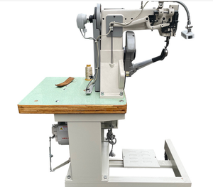 Machine à coudre spéciale 168 points pour la couture de semelles intérieures/extérieures et de coutures latérales de chaussures, avec double aiguille - Product Image 2
