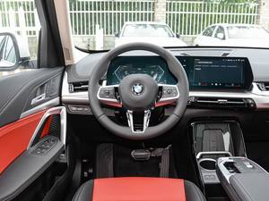 BMW X1 2025 Usata, SUV a Benzina Turbo, Cambio Automatico, Cruise Control Adattivo, Guida a Sinistra, Luci LED, Tetto Apribile, 5 Posti, Schermo Touch - Product Image 3