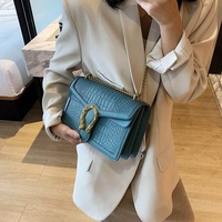 Tas Wanita Model Terbaru 2026 Grosir Fashion, Tas Tangan Wanita Berkualitas Tinggi dengan Rantai Selempang, Dompet Wanita Bahan Kulit PU Mewah