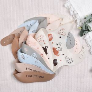 مريلة أطفال سيليكون مقاومة للماء من BPA وصلت حديثًا مع ماسك طعام للأطفال الصغار لوازم تغذية قابلة للتعديل مريلة أطفال من السيليكون الناعم - Product Image 5