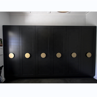 Armoire grise DAIYA de style Shaker avec placards en contreplaqué laqué