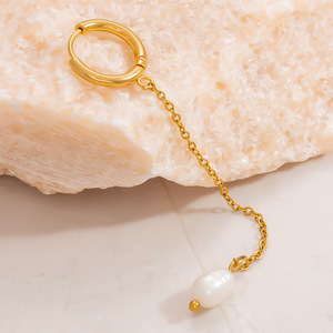 Aros con Colgantes de Perlas de Agua Dulce, Chapados en Oro de 18K, Acero Inoxidable, Aretes para Uso Diario de Mujer - Product Image 2