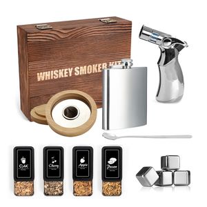 Kit de fumage pour cocktails et <span class=keywords><strong>whisky</strong></span> SHUNSTONE personnalisé et écologique avec torche, flacon de <span class=keywords><strong>whisky</strong></span> de 8 oz et coffret cadeau en bois - Product Image 1