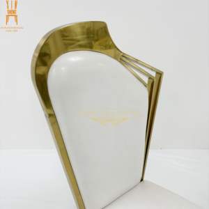 Silla Moderna de Acero Inoxidable Dorado con Respaldo Curvo y Cojín de Cuero PU Blanco <span class=keywords><strong>para</strong></span> Fiestas, Banquetes, Bodas y <span class=keywords><strong>Eventos</strong></span> - Product Image 4