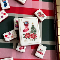 Tuiles de Mahjong en Acrylique de Qualité Supérieure Thème Noël Style Américain Faites à la Main Dos Doré Logo Personnalisé Emballées en Boîte pour la Famille