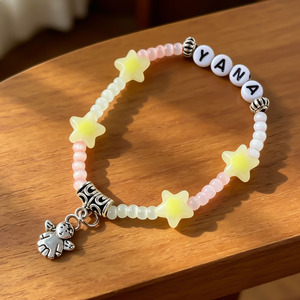 Op maat gemaakte sterrenarmband met schattige pastelkleurige ombre kattenoog kralen en beschermengel hanger voor tienermeisjes, beste vriendin - Product Image 3