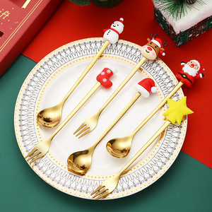 ชุดช้อนส้อมคริสต์มาสสแตนเลสสตีล ดีไซน์ซานตาคลอส กล่องของขวัญ อุปกรณ์ทานขนมหวานสำหรับวันหยุด - Product Image 3