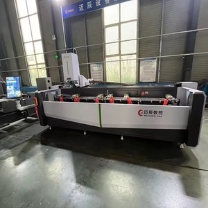 Machine CNC à double broche pour fenêtres, perceuse-fraiseuse avec table rotative pour le fraisage <span class=keywords><strong>de</strong></span> trous dans les profilés aluminium - Product Image 2