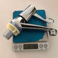 Robinet de lavabo moderne à poignée unique en alliage de zinc, à poser sur le plan, chromé, avec bec court, pour salle de bain, eau froide