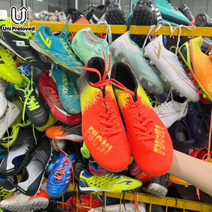 Chaussures de football d'occasion S24, haute qualité, vente en gros, directement de l'usine, marque chinoise, doublure en coton pour hommes - Product Image 1