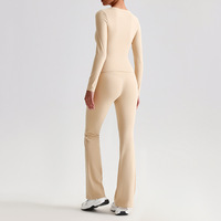 Ensemble de yoga et de course à pied pour femmes de haute qualité, pantalon évasé qui relève les hanches, haut à manches longues ou courtes, t-shirt