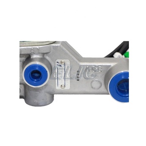207-60-71311 207-60-71310 Solénoïde d'excavatrice PC300-7 - Product Image 2