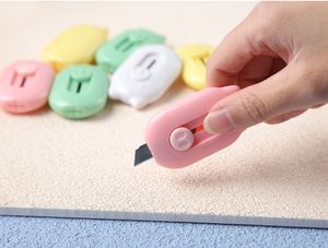 Mini couteau utilitaire portable réglable en plastique, motif animal de dessin animé mignon cochon, coupe-papier pour étudiant, scrapbooking, papeterie - Product Image 6