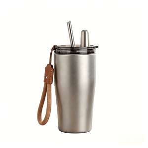 Tasse de voyage isotherme à double paroi en titane pur de qualité alimentaire 99 %, 500 ml, avec paille et cordon, maintien au chaud et au froid pendant 12h - Product Image 2
