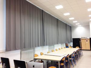 Fabricant de rideaux isolés en polyester insonorisés et ignifuges S rideaux d'ombrage pour studio de danse scolaire - Product Image 6