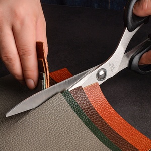 Tijeras de Sastre Profesionales de Acero Inoxidable con Mango de ABS, Tijeras de Costura para Modista, Corte Suave y Rápido - Product Image 5