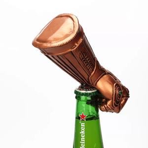 Abridor de botellas 3D de <span class=keywords><strong>Thanos</strong></span> de Los Vengadores, forma de <span class=keywords><strong>guante</strong></span> realista, abridor de botellas, abridor de cerveza - Product Image 5