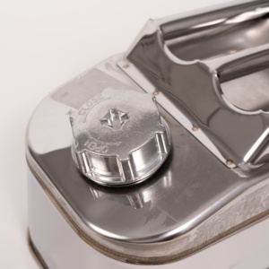 Bidon d'essence portable vertical en <span class=keywords><strong>acier</strong></span> inoxydable YINXIN YX-LSB 10L 15L 20L pour extérieur et tout-terrain - Product Image 4