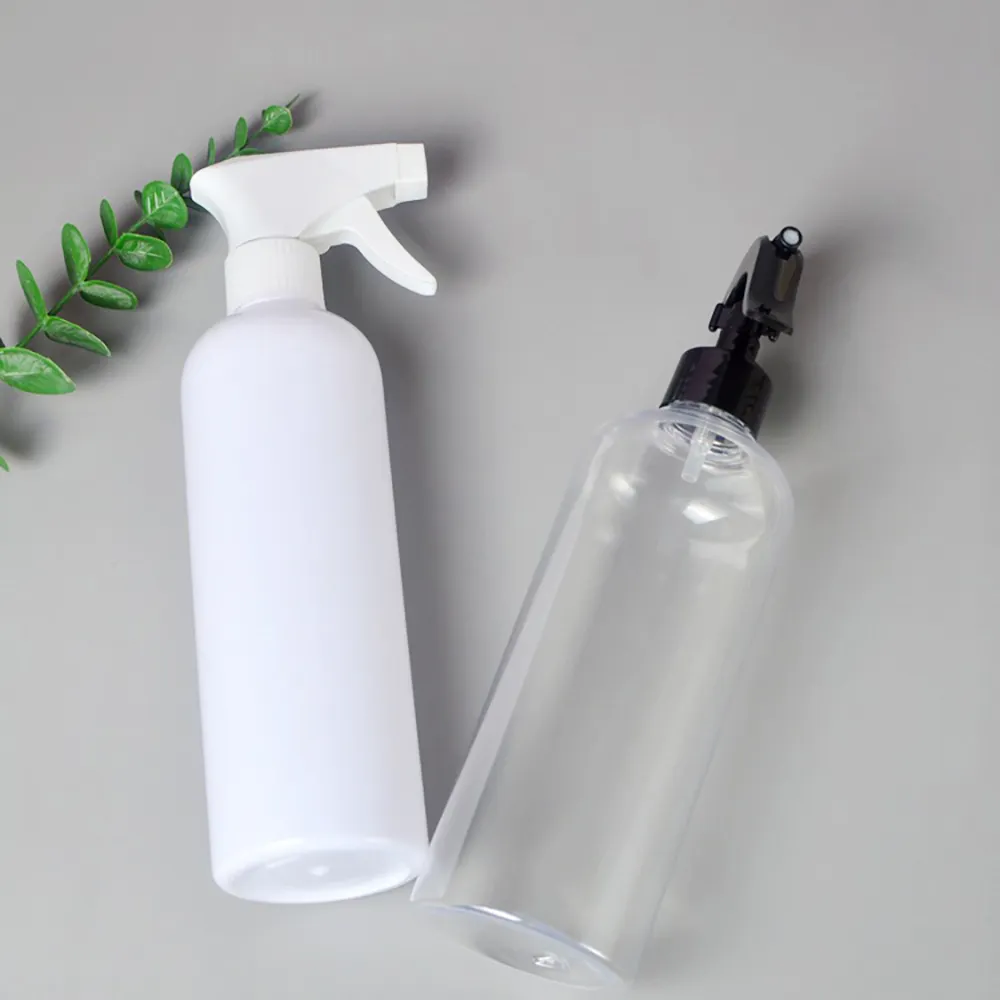 Bouteille de pulvérisation d'eau réutilisable, de produits chimiques et de produits de nettoyage, bouteille Petg en plastique, avec pulvérisateur à déclencheur, ml