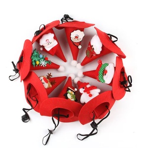 Chapeau de Noël pour animaux Yisi, rouge, motif Père Noël, renne, pingouin, costume de fête pour chien et chat, chapeau décoratif d'hiver pour animaux - Product Image 2