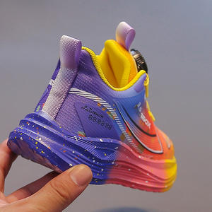 Automne 2025 garçons sport <span class=keywords><strong>basket</strong></span>-ball chaussures de course maille supérieure PVC semelle extérieure semelle souple polyvalent jeunesse décontracté à lacets à la mode - Product Image 3