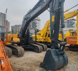 Excavateurs d'occasion Excavateurs R225LC-9T Hyundai Excavateurs Hyundai à vendre en stock - Product Image 4